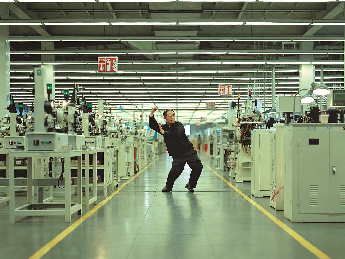 Copy-of-Whose-Utopia-Series_My-Future-is-Not-a-Dream-03_2006_C-print_120x150cm