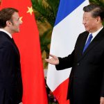 donnemoitamainetprendlamienne