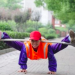 Xiufang et son balai