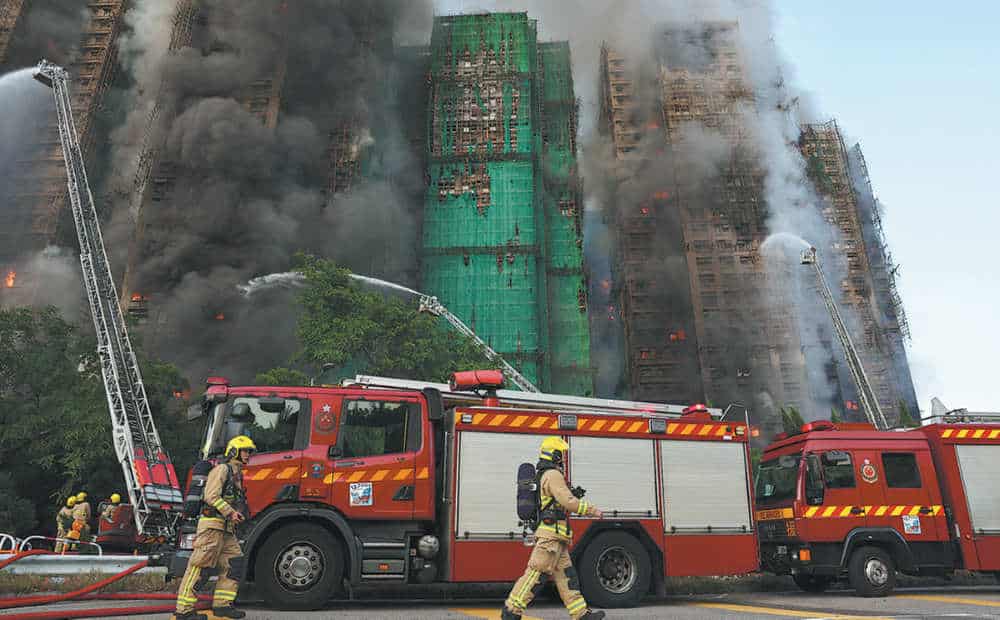 Plusieurs pompiers en Chine