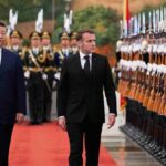 Salutations au président français